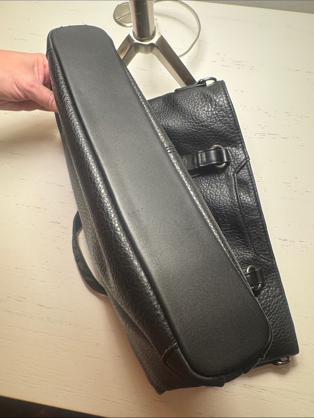 LASAVIN Black Pebbled Leather laptop tote - Picture 7 of 11
